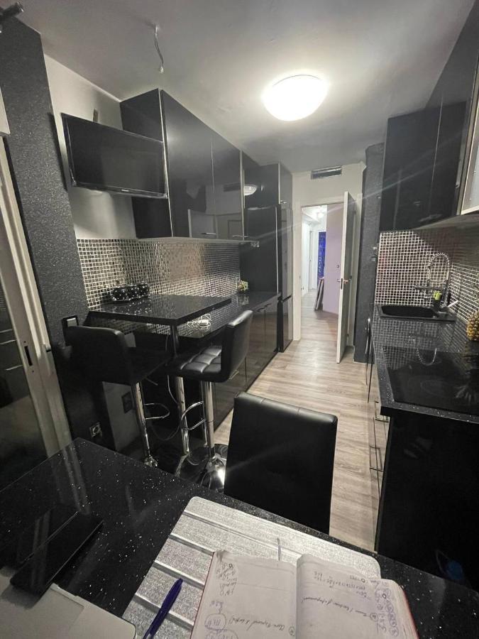 Luxury Room En Madrid Luaran gambar