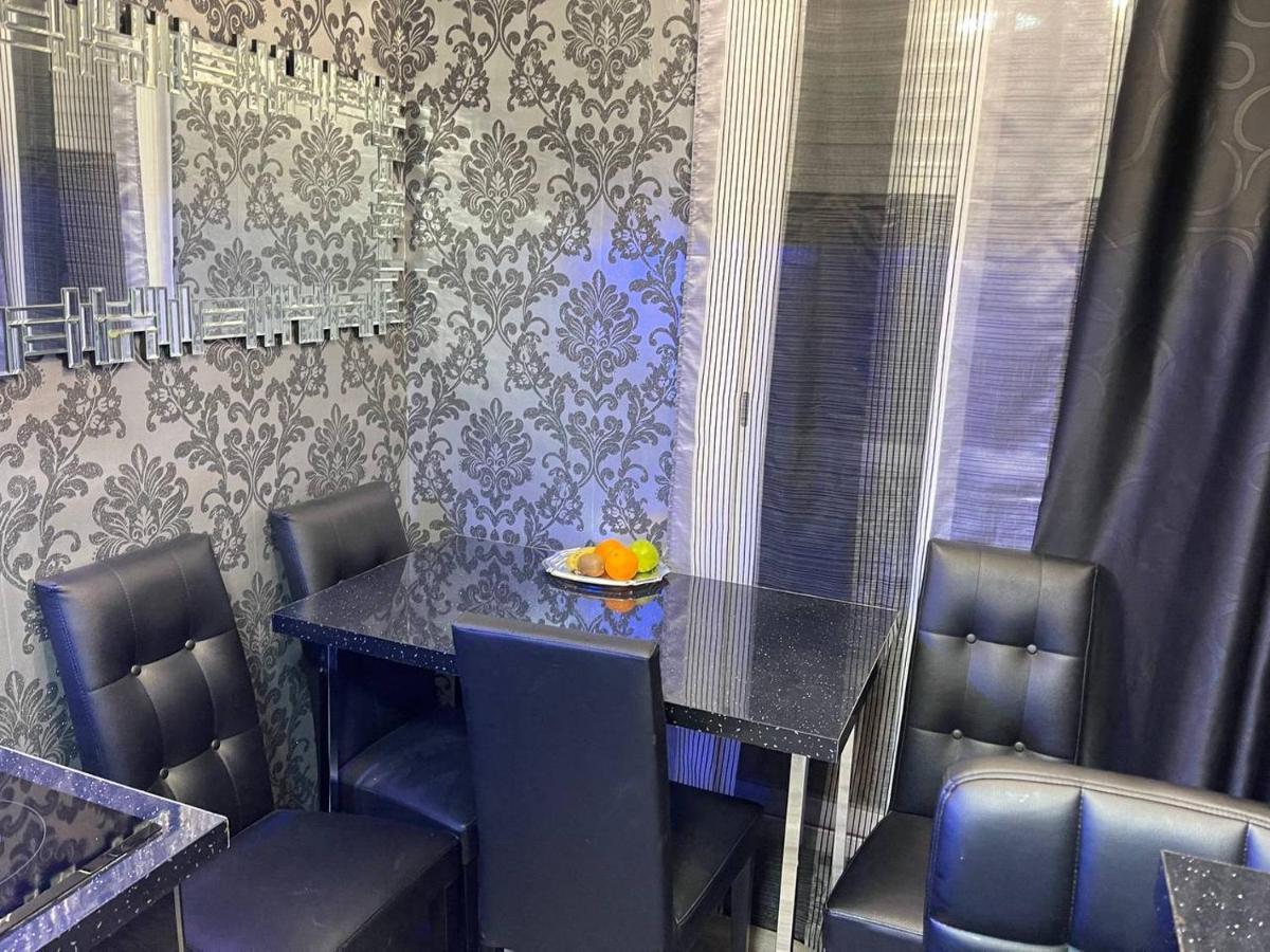 Luxury Room En Madrid Luaran gambar