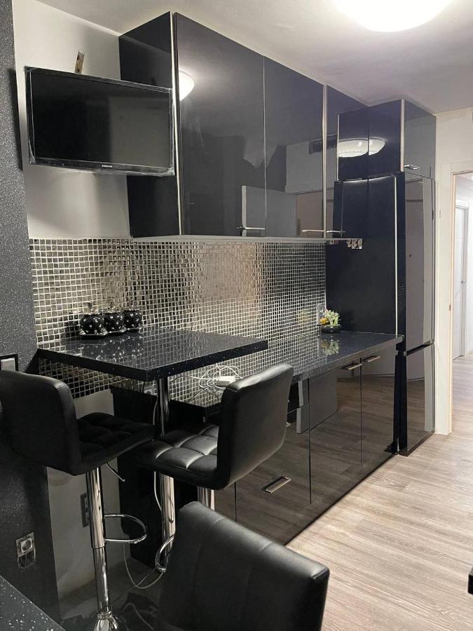 Luxury Room En Madrid Luaran gambar