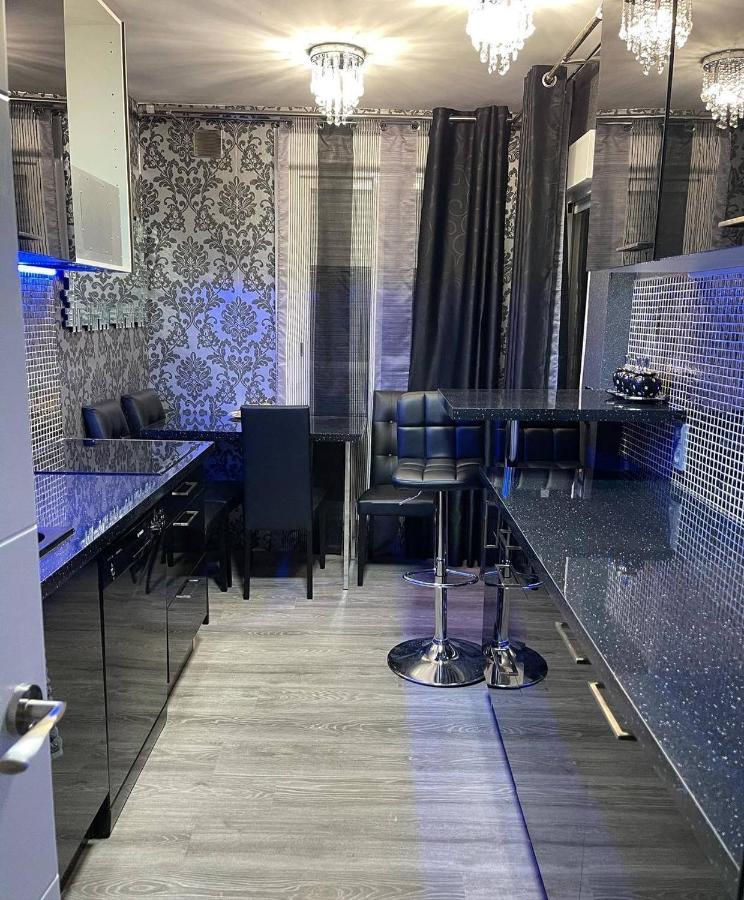 Luxury Room En Madrid Luaran gambar